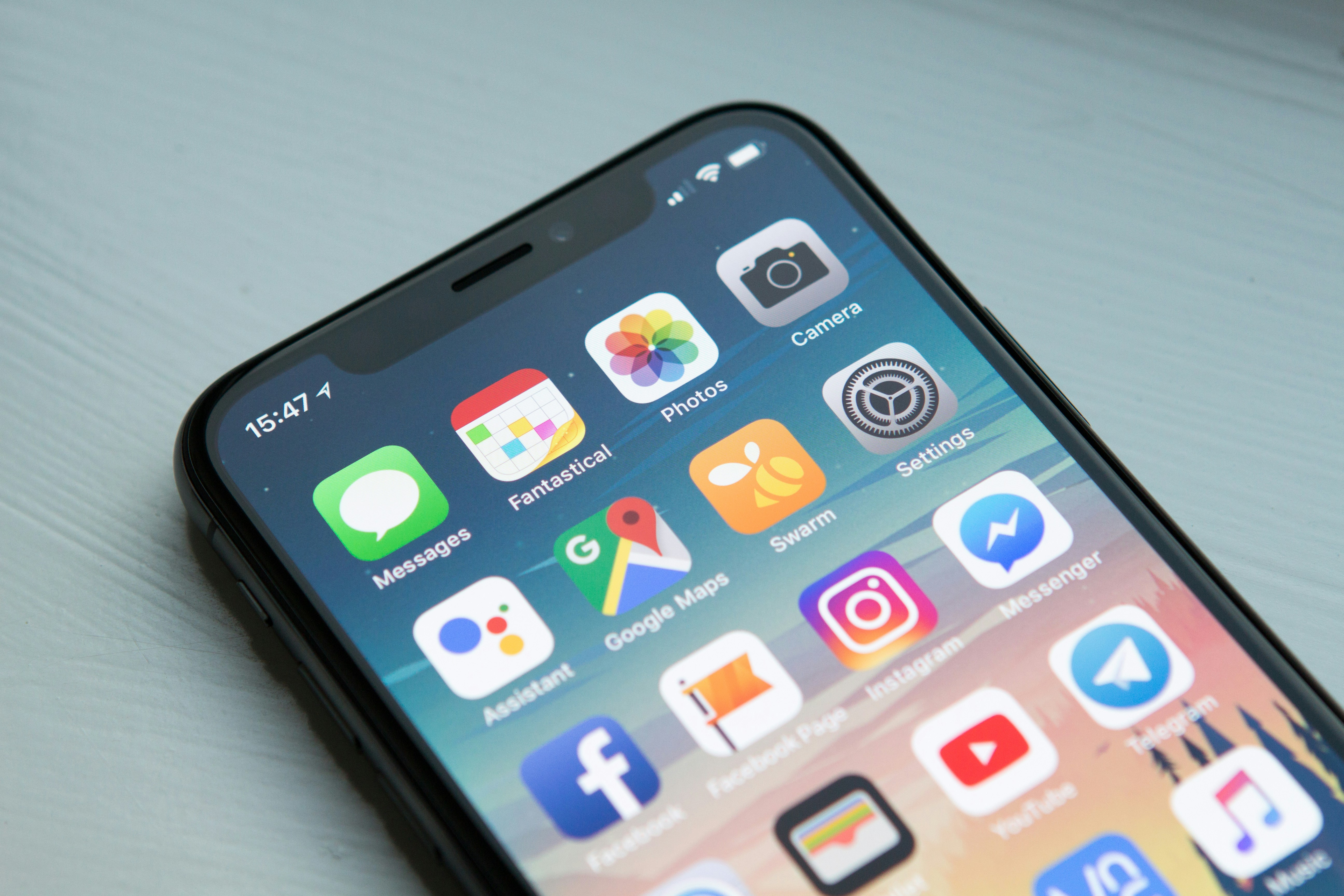How Mobile Apps Are Revolutionizing Manufacturing Operations